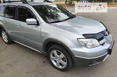 Позашляховик / Кросовер Mitsubishi Outlander 2006 в Дніпрі