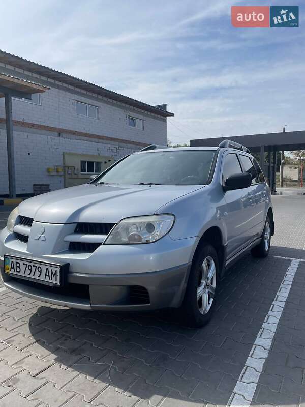 Позашляховик / Кросовер Mitsubishi Outlander 2007 в Вінниці