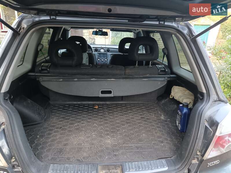 Позашляховик / Кросовер Mitsubishi Outlander 2008 в Переяславі