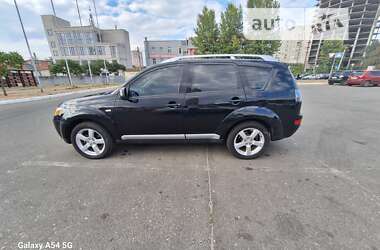 Позашляховик / Кросовер Mitsubishi Outlander 2008 в Харкові