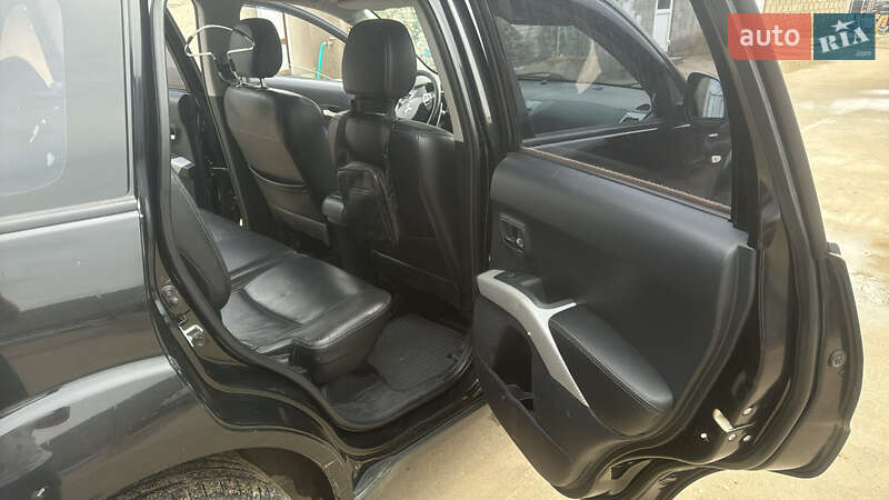 Позашляховик / Кросовер Mitsubishi Outlander 2007 в Ізмаїлі