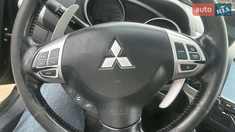 Позашляховик / Кросовер Mitsubishi Outlander 2007 в Ізмаїлі