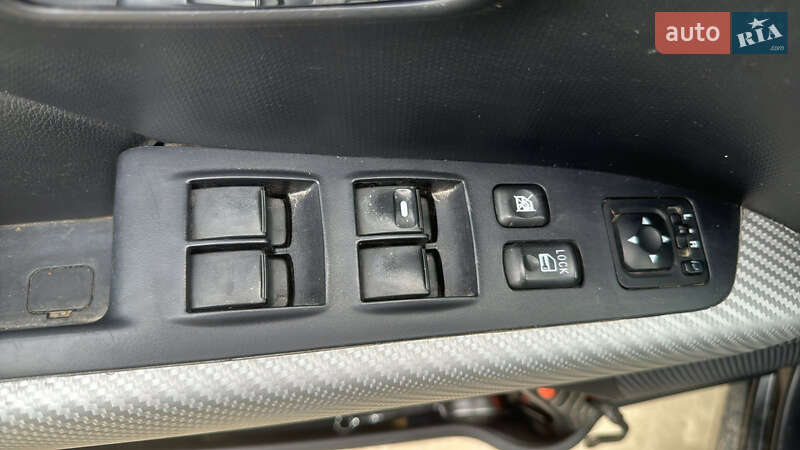 Позашляховик / Кросовер Mitsubishi Outlander 2007 в Ізмаїлі