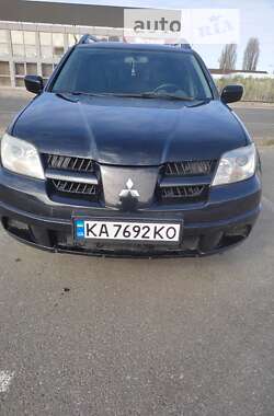 Позашляховик / Кросовер Mitsubishi Outlander 2006 в Києві