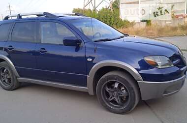 Внедорожник / Кроссовер Mitsubishi Outlander 2002 в Сумах