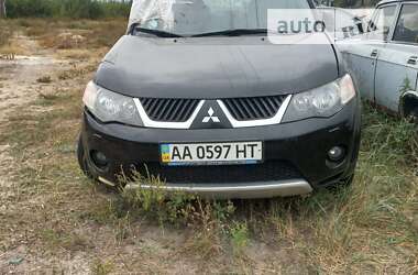 Позашляховик / Кросовер Mitsubishi Outlander 2008 в Києві