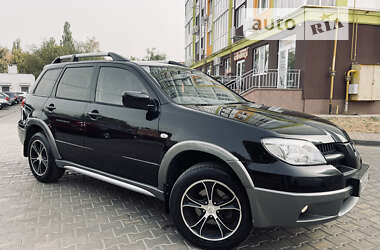 Внедорожник / Кроссовер Mitsubishi Outlander 2006 в Полтаве