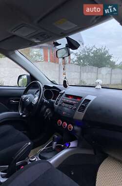 Внедорожник / Кроссовер Mitsubishi Outlander 2008 в Хмельницком