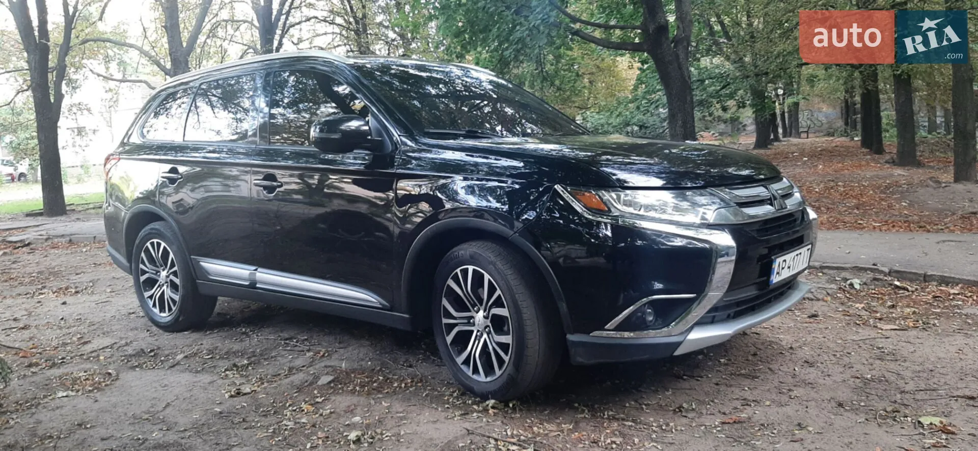 2017 Mitsubishi Outlander - мініатюра 2