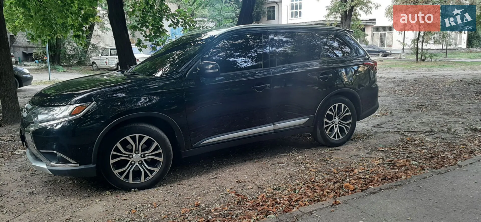 2017 Mitsubishi Outlander - мініатюра 4