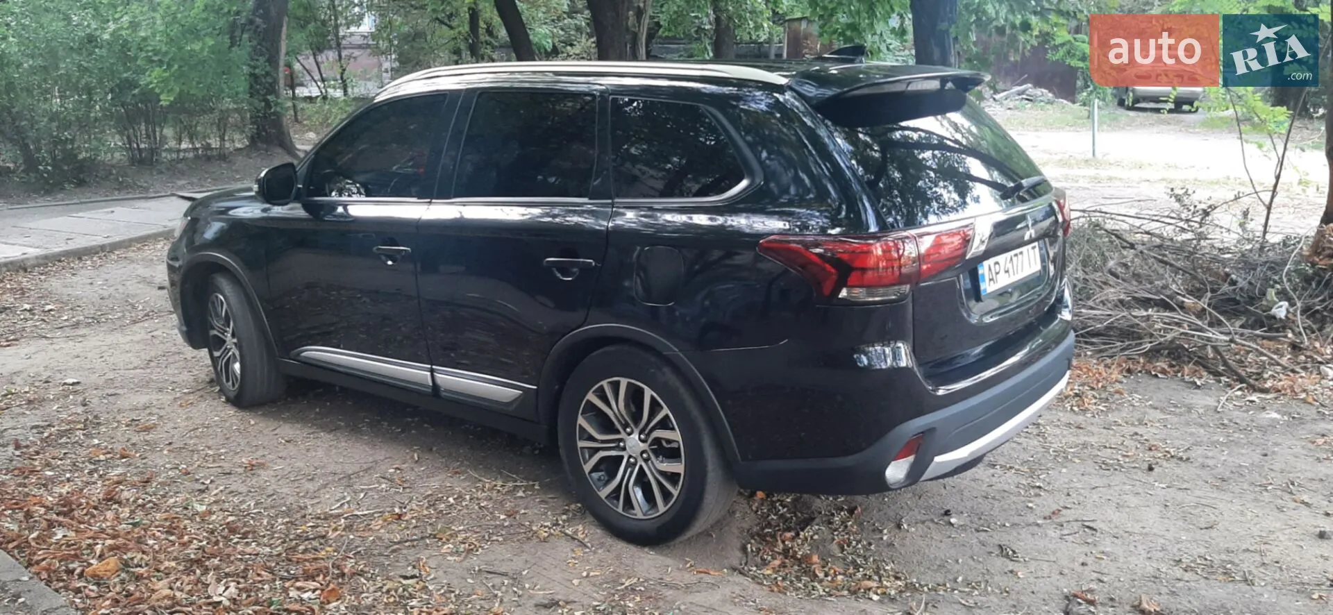 2017 Mitsubishi Outlander - мініатюра 5