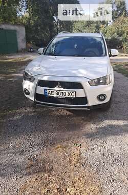 Позашляховик / Кросовер Mitsubishi Outlander 2010 в Кам'янському