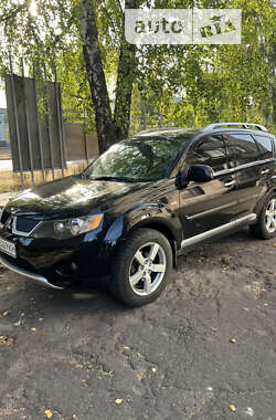 Внедорожник / Кроссовер Mitsubishi Outlander 2007 в 