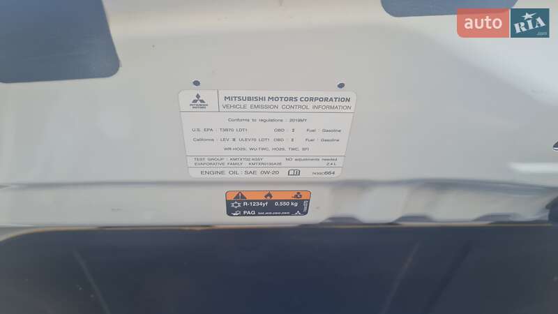 Внедорожник / Кроссовер Mitsubishi Outlander 2019 в Кривом Роге