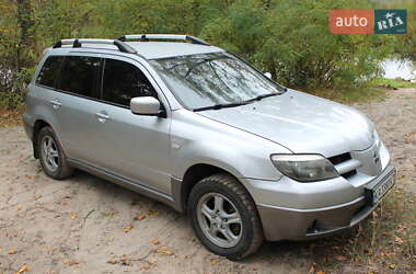 Внедорожник / Кроссовер Mitsubishi Outlander 2003 в Киеве