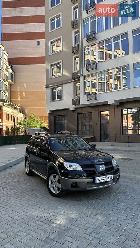 Позашляховик / Кросовер Mitsubishi Outlander 2006 в Одесі