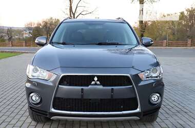 Позашляховик / Кросовер Mitsubishi Outlander 2011 в Дрогобичі