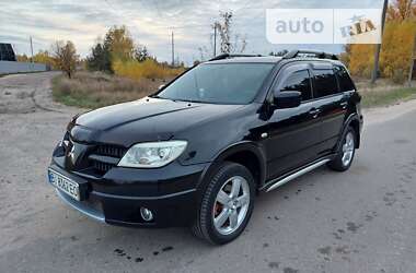 Внедорожник / Кроссовер Mitsubishi Outlander 2007 в Ахтырке