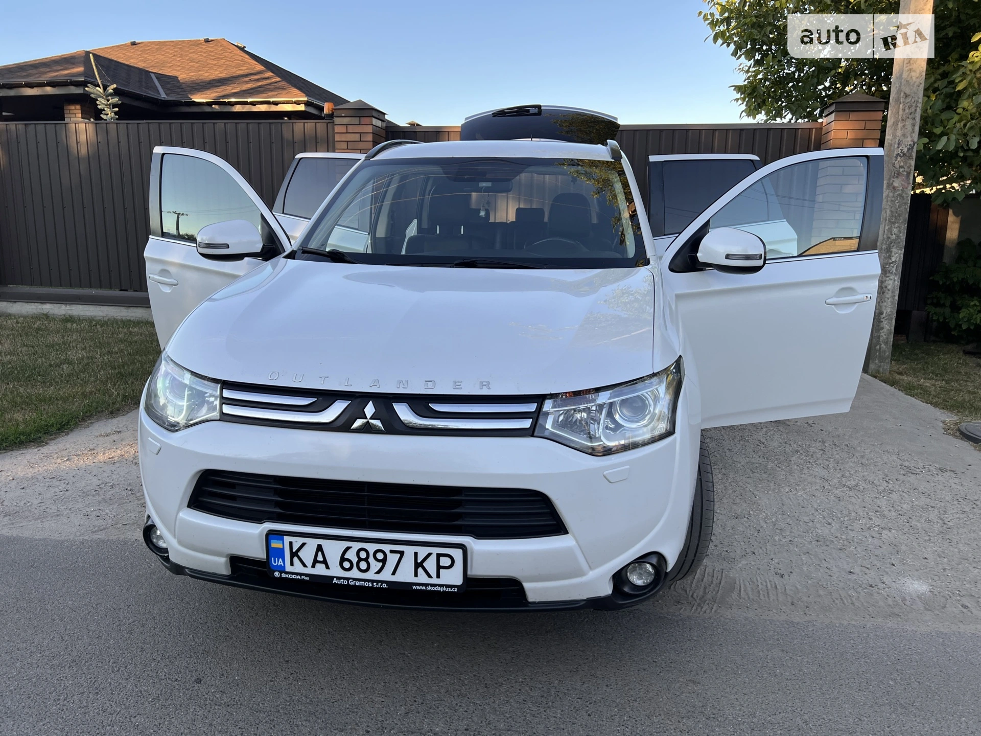 2012 Mitsubishi Outlander - мініатюра 15
