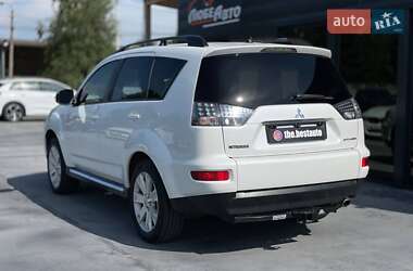 Внедорожник / Кроссовер Mitsubishi Outlander 2011 в Ровно