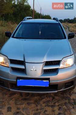 Внедорожник / Кроссовер Mitsubishi Outlander 2008 в Тыврове