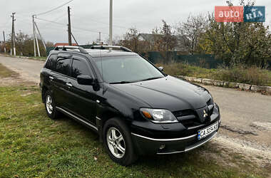 Позашляховик / Кросовер Mitsubishi Outlander 2003 в Первомайську