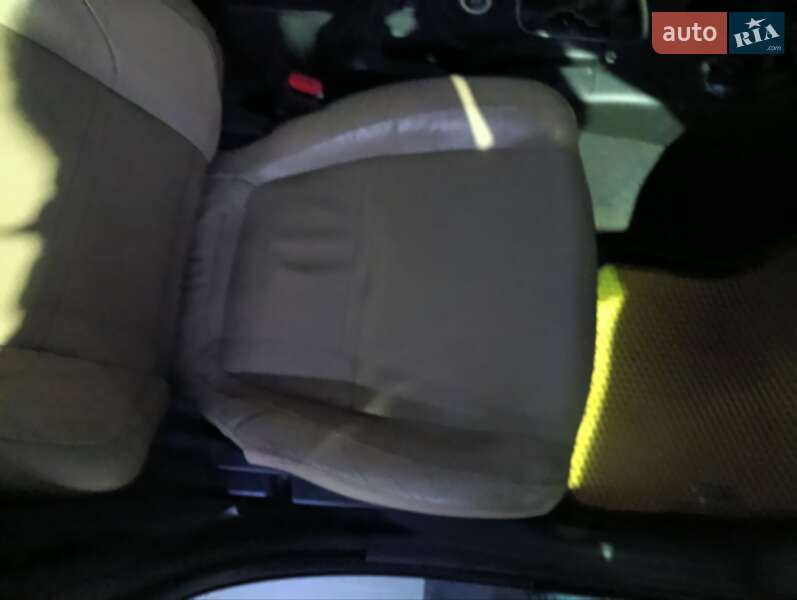 Позашляховик / Кросовер Mitsubishi Outlander 2013 в Білій Церкві