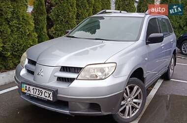 Внедорожник / Кроссовер Mitsubishi Outlander 2007 в Киеве