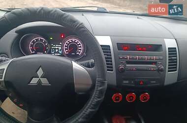 Внедорожник / Кроссовер Mitsubishi Outlander 2012 в Прилуках