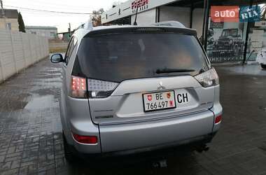 Внедорожник / Кроссовер Mitsubishi Outlander 2009 в Ровно