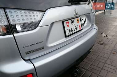 Внедорожник / Кроссовер Mitsubishi Outlander 2009 в Ровно