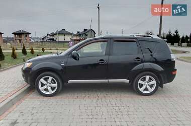 Внедорожник / Кроссовер Mitsubishi Outlander 2007 в Львове