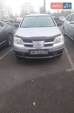 Позашляховик / Кросовер Mitsubishi Outlander 2007 в Києві