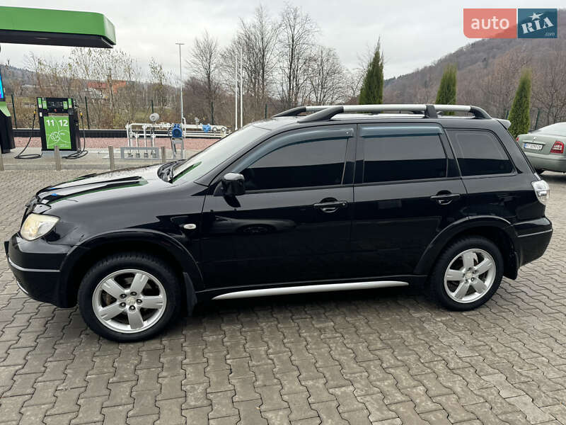 Позашляховик / Кросовер Mitsubishi Outlander 2009 в Івано-Франківську
