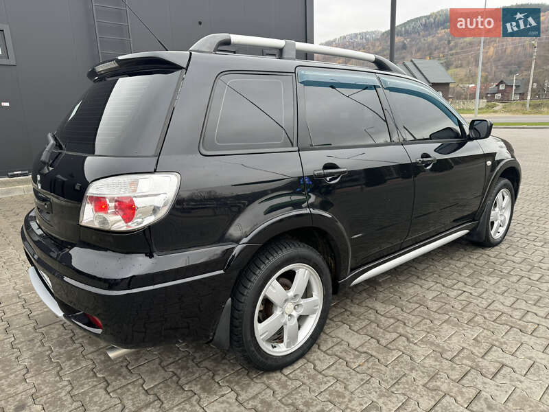 Позашляховик / Кросовер Mitsubishi Outlander 2009 в Івано-Франківську