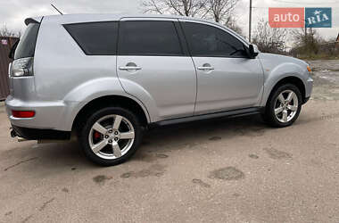 Внедорожник / Кроссовер Mitsubishi Outlander 2010 в Коростышеве