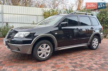 Внедорожник / Кроссовер Mitsubishi Outlander 2005 в Миргороде