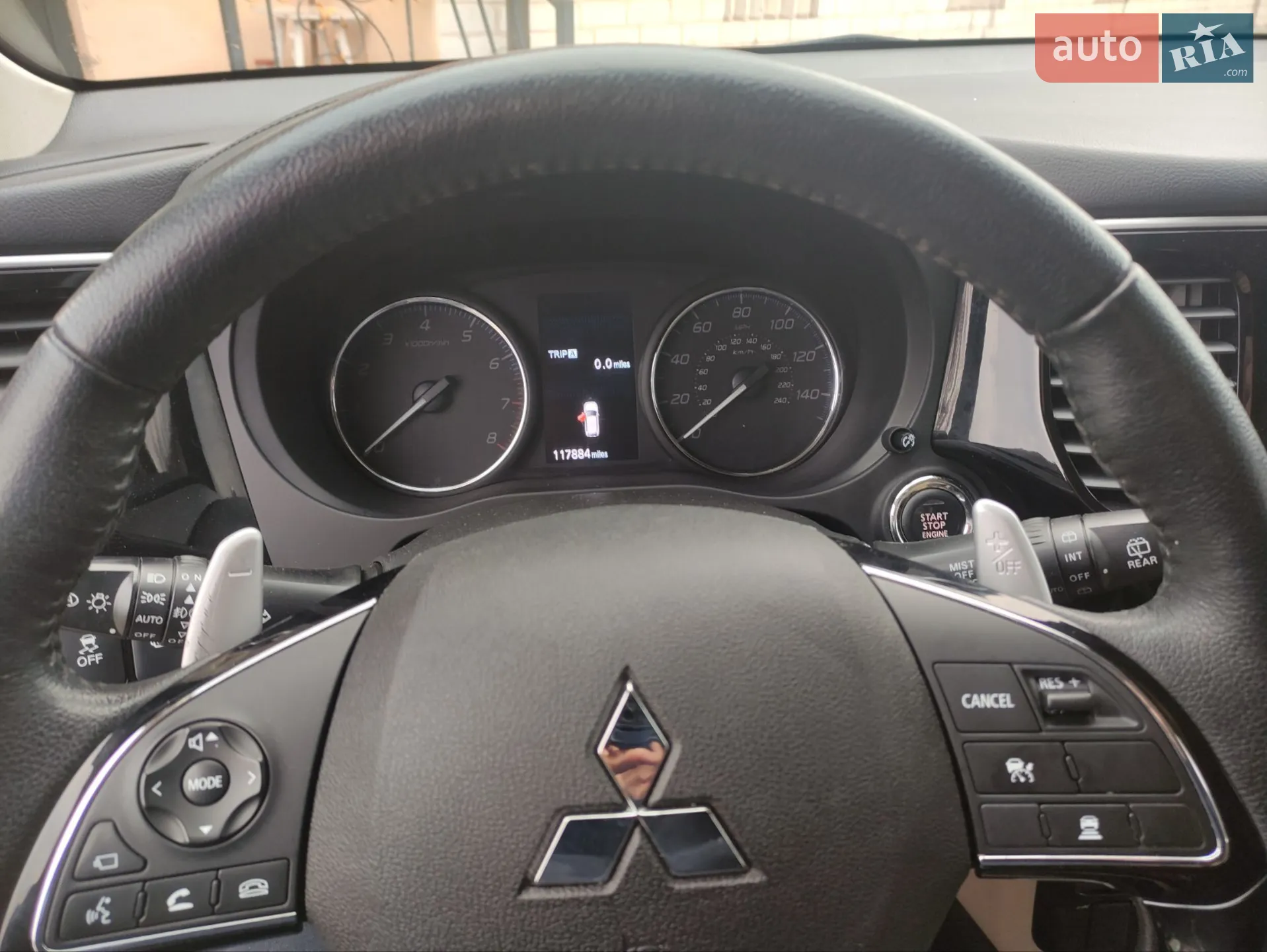 2018 Mitsubishi Outlander - мініатюра 10