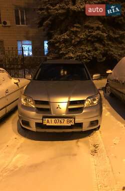 Внедорожник / Кроссовер Mitsubishi Outlander 2008 в Киеве