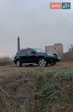 Позашляховик / Кросовер Mitsubishi Outlander 2006 в Бершаді