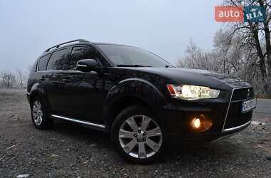 Внедорожник / Кроссовер Mitsubishi Outlander 2010 в Звенигородке