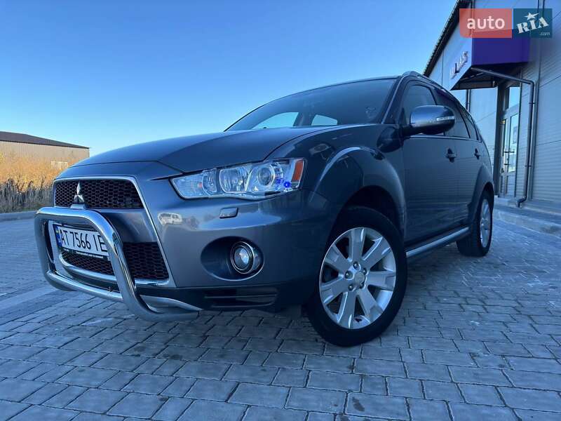 Позашляховик / Кросовер Mitsubishi Outlander 2010 в Івано-Франківську