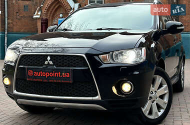 Внедорожник / Кроссовер Mitsubishi Outlander 2010 в Сумах