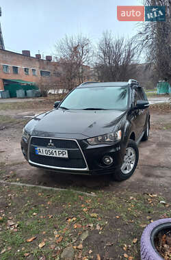 Позашляховик / Кросовер Mitsubishi Outlander 2010 в Конотопі