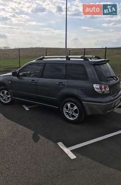 Внедорожник / Кроссовер Mitsubishi Outlander 2004 в Ровно