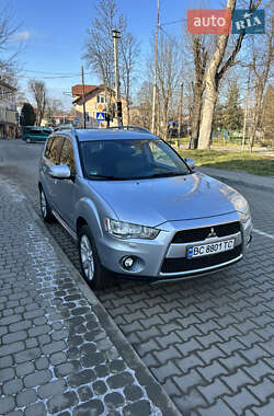 Позашляховик / Кросовер Mitsubishi Outlander 2010 в Дрогобичі