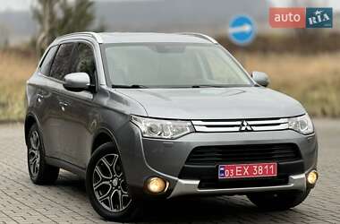 Позашляховик / Кросовер Mitsubishi Outlander 2015 в Дрогобичі