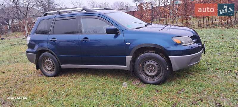 Позашляховик / Кросовер Mitsubishi Outlander 2003 в Ржавинцях фото 3 Позашляховик / Кросовер Mitsubishi Outlander 2003 в Ржавинцях