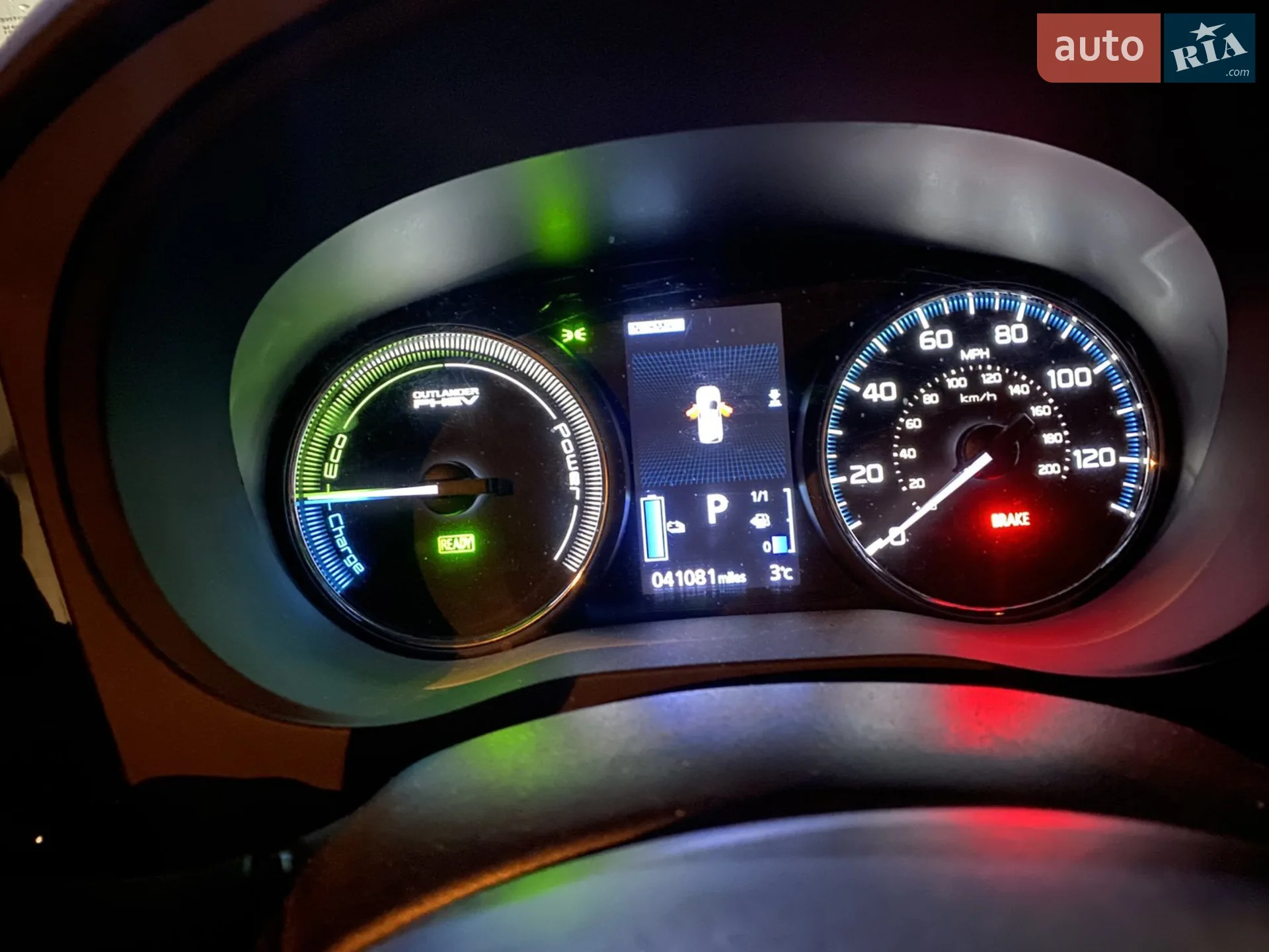 2020 Mitsubishi Outlander - мініатюра 7