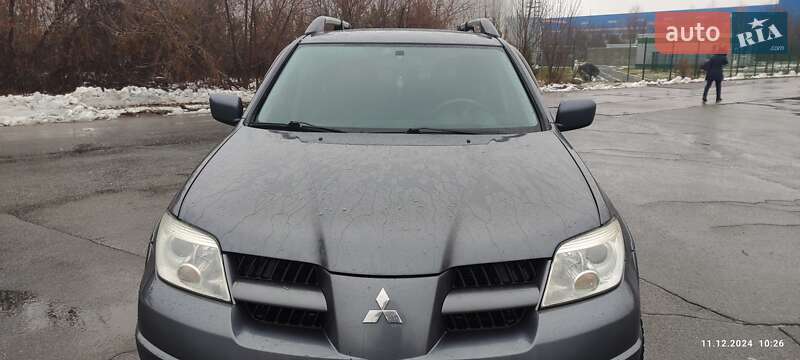 Внедорожник / Кроссовер Mitsubishi Outlander 2008 в Киеве